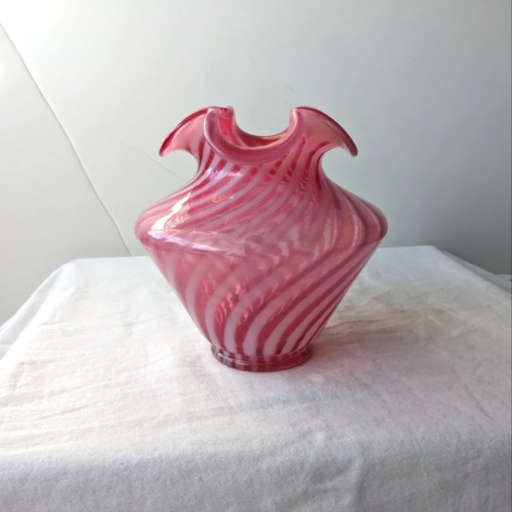 Vintage Cranberry Pink White Candy Cane Handblown Glass Vase Ripple Lip